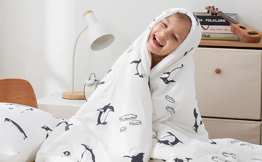 Cooling Blanket for Sleeping: Adapting to Seasonal Shifts for Better Sleep in Children and Adolescents