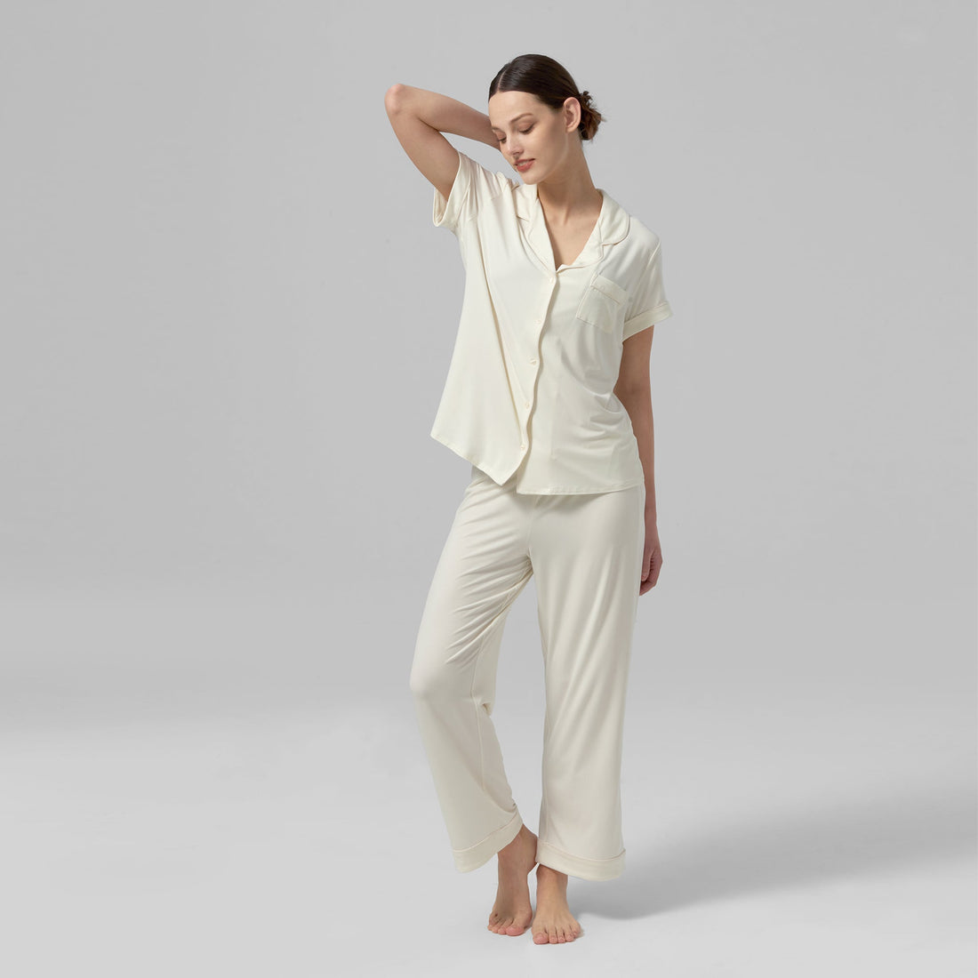 Ultimate Comfort Awaits with Dream Valley®’s Cooling Pajama Set
