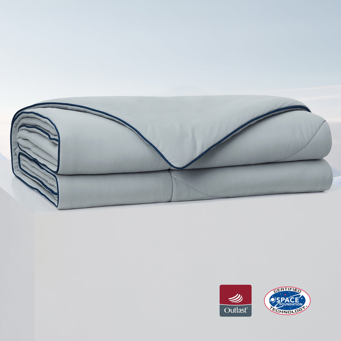 A Serene Night's Sleep with the Finest Comforter Set
