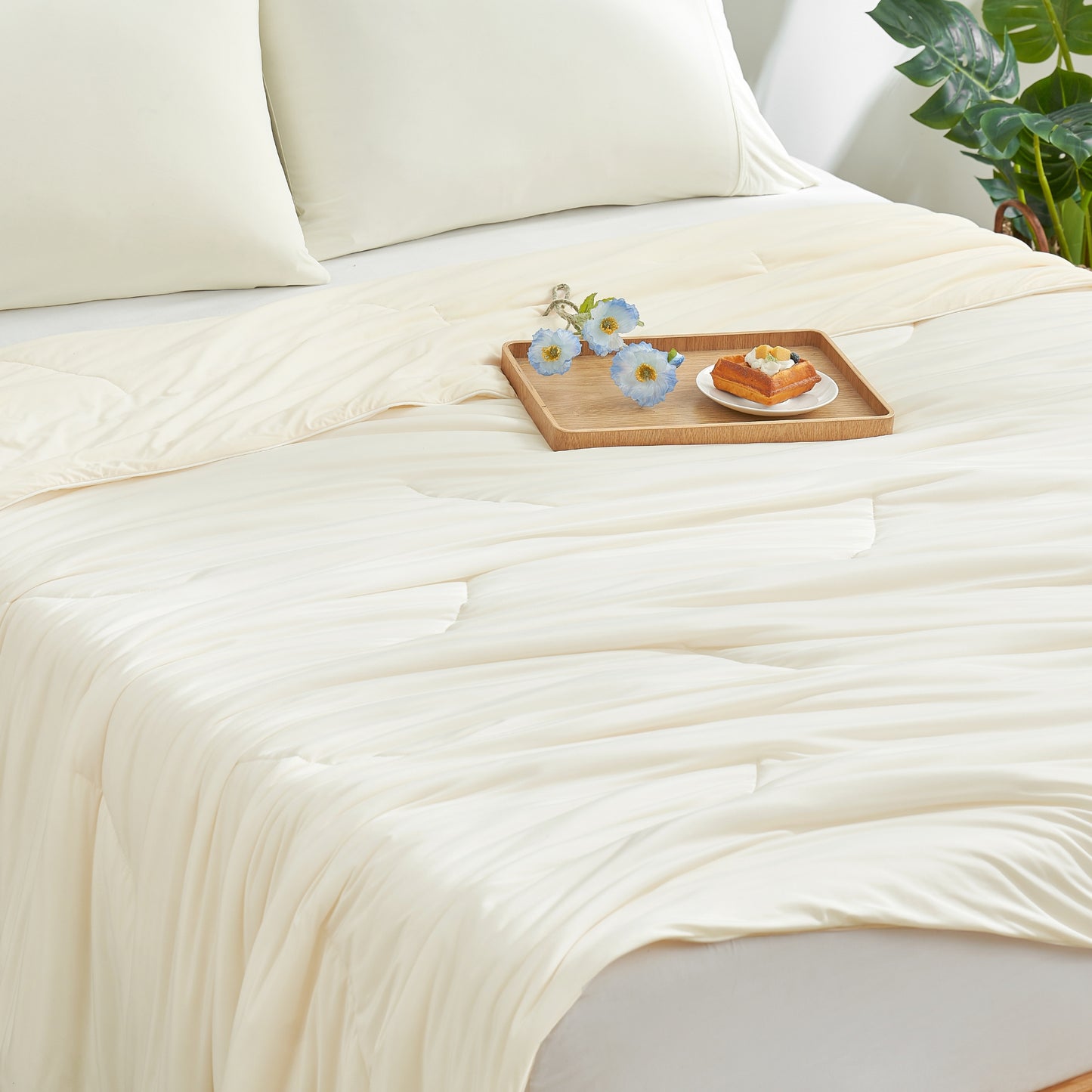 Cooli Double-sided Comforter-Ivory