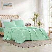 Dream Valley® Outlast® Deep Sleep Cooling Comforter