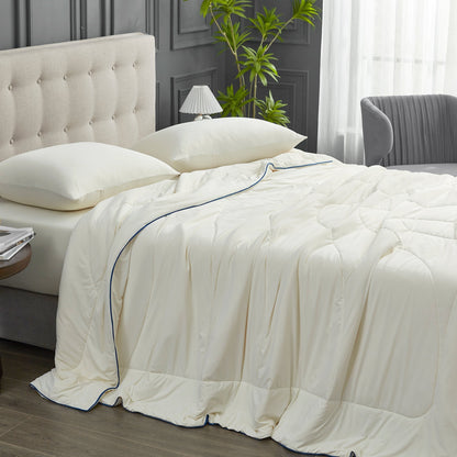 Outlast® Aerocool™ Deep Sleep Cooling Comforter