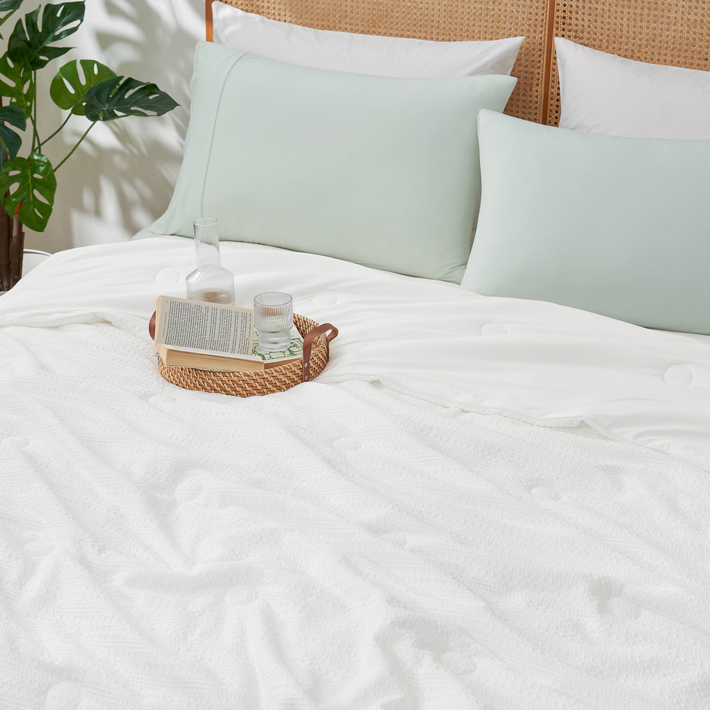 Waffle Dual-Sided Cooling Comforter-White